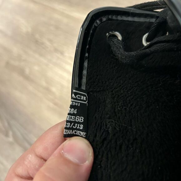 Coach black tristee signature lace up rain boots size 6B - Picture 6 of 6